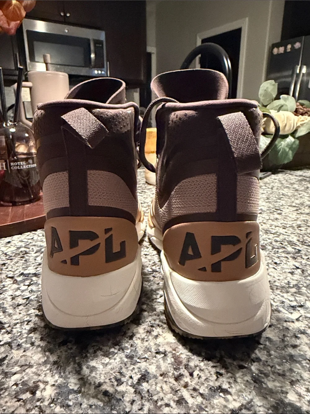 APL Techloom Defender - Picture 5 of 11